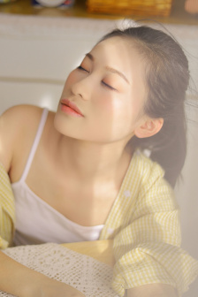 尸油刺青女孩感染