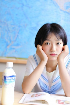 日系精华水PK欧美精华水